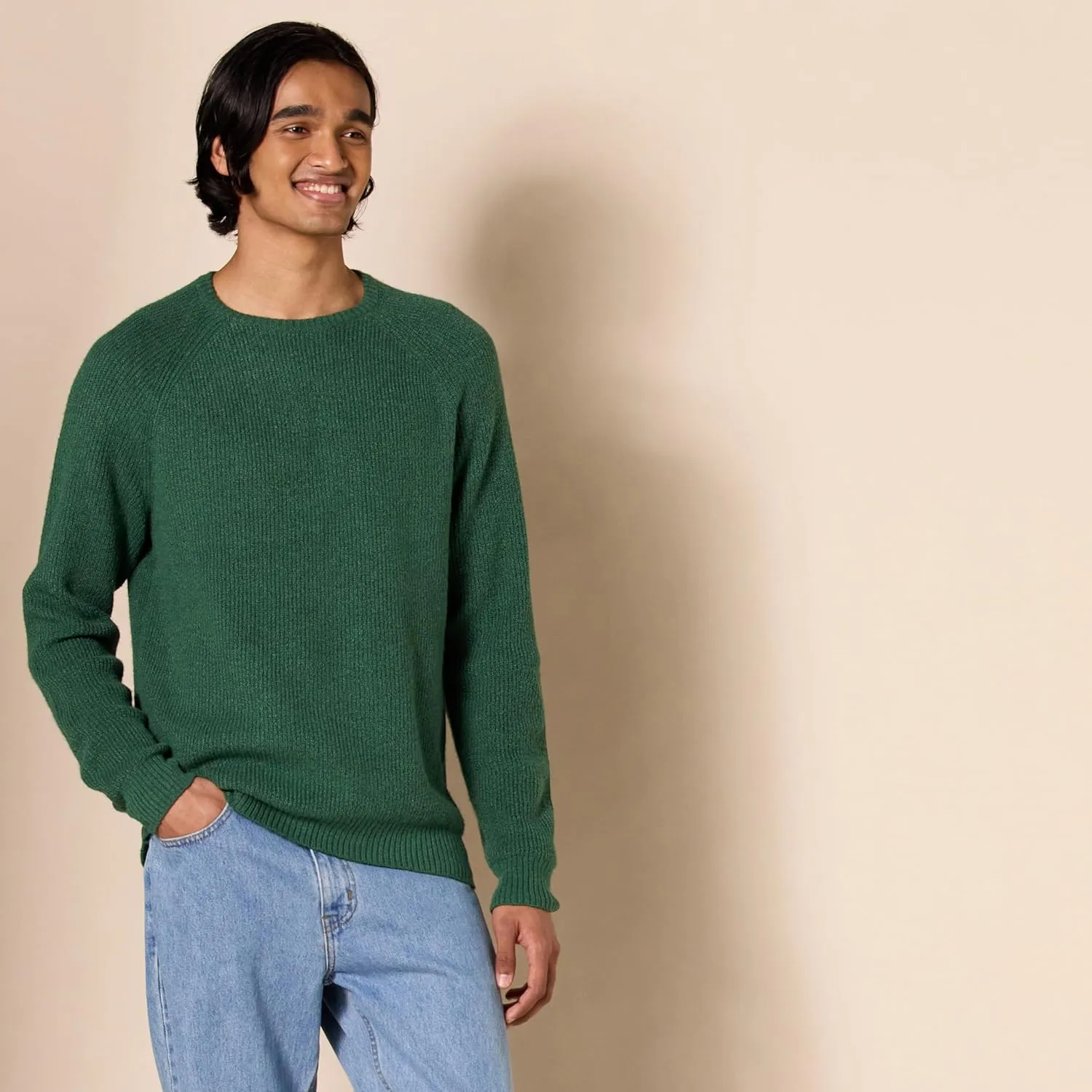 Amazon Essentials Men's Long-Sleeve Soft Touch Crewneck Sweater