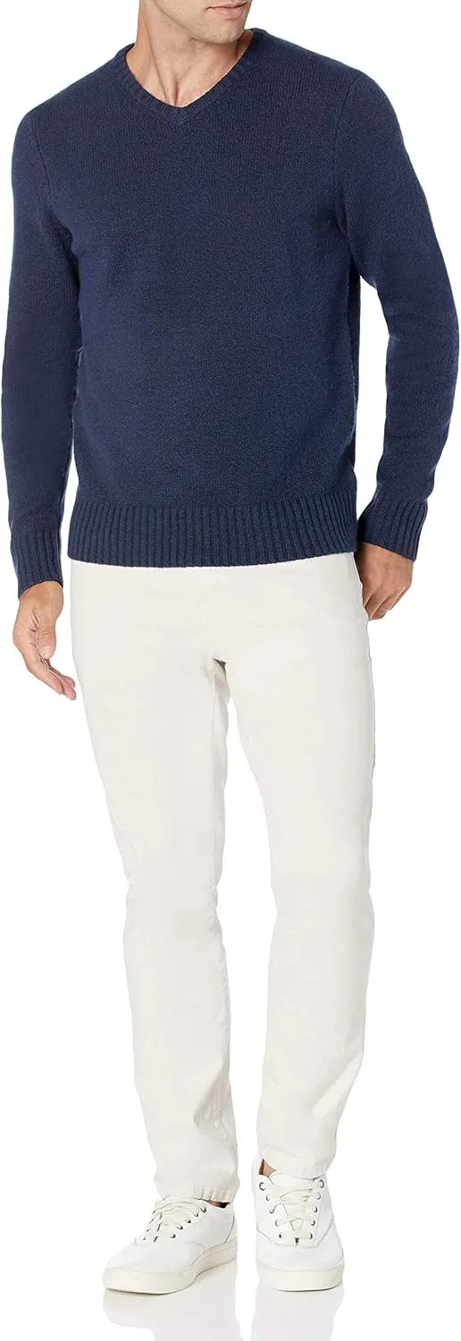 Amazon Essentials Men's Long-Sleeve Soft Touch V-Neck Sweater