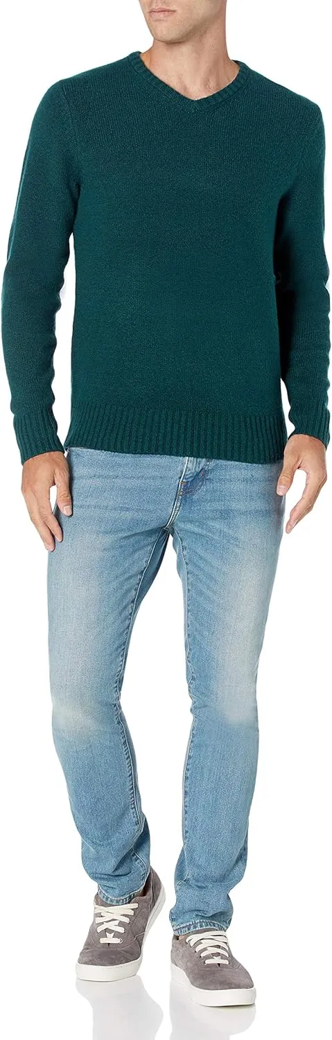 Amazon Essentials Men's Long-Sleeve Soft Touch V-Neck Sweater