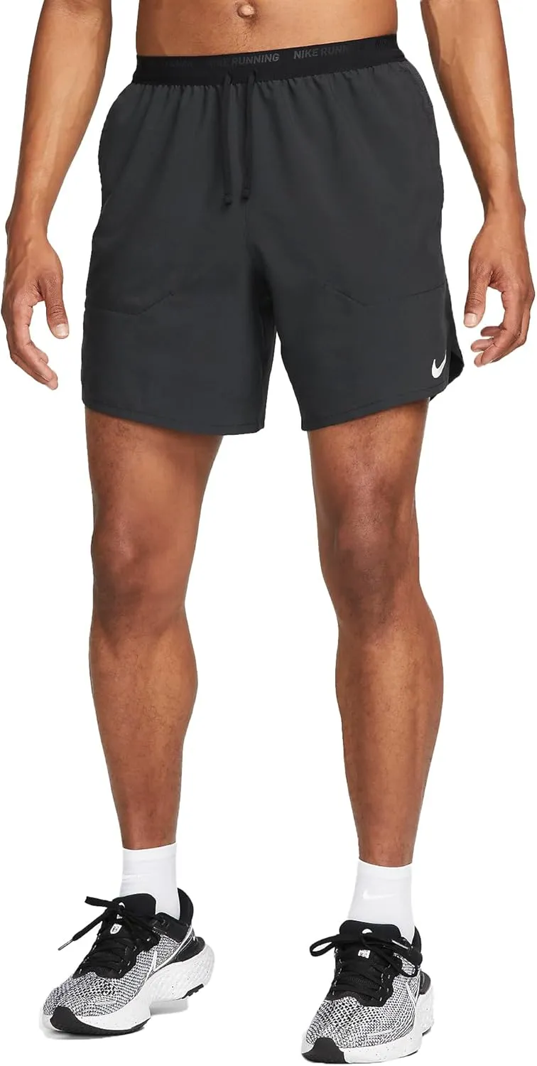 Nike Dri-FIT Stride Men's 7" Unlined Running Shorts