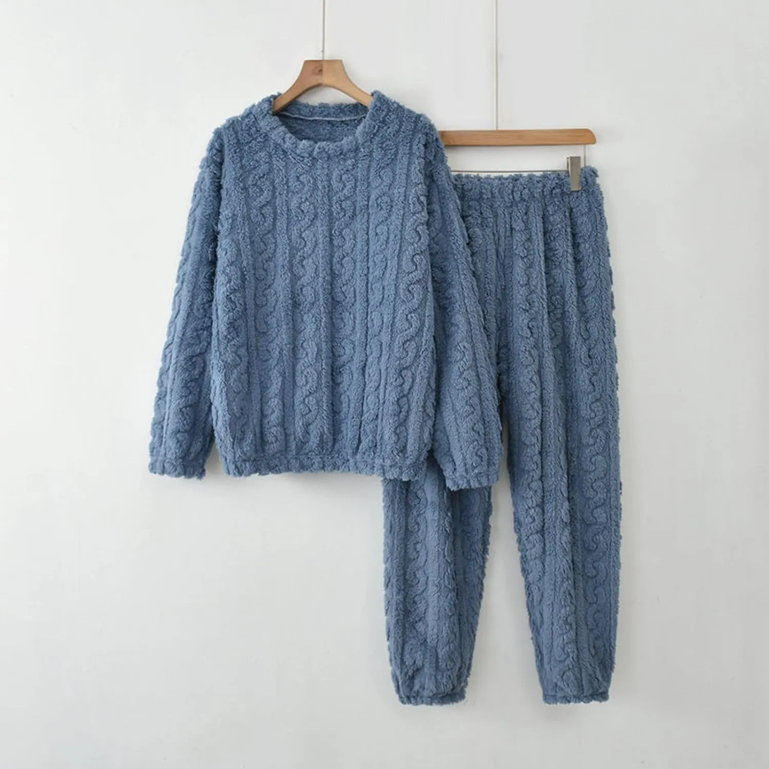 Uillui Fuzzy Pajamas for Women Set Winter Warm Fluffy Loungewear Soft Fleece Pjs 2 Piece Ladies Plush Sleepwear Lounge Sets