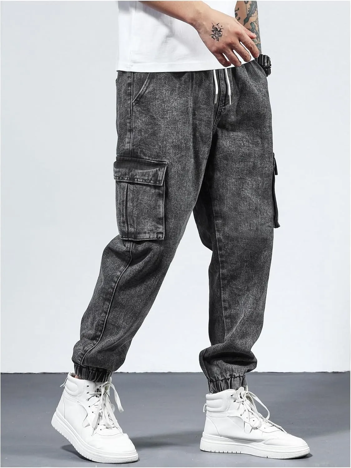 Verdusa Men's Elastic Waist Drawstring Denim Cargo Pants Joggers with Pockets