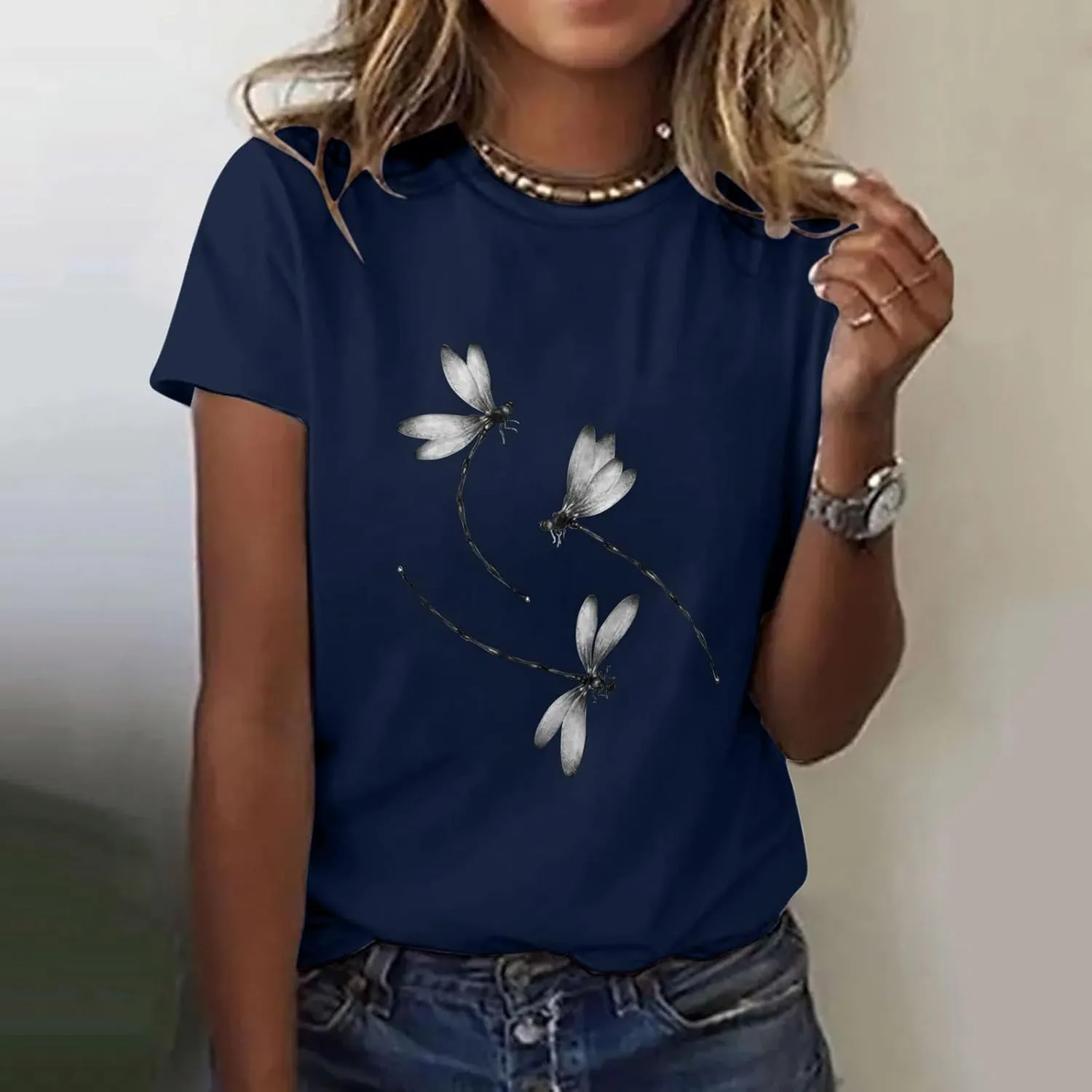 Womens Dragonfly Graphic Tees Crewneck Short Sleeve Casual Tops Cute Summer T-Shirt