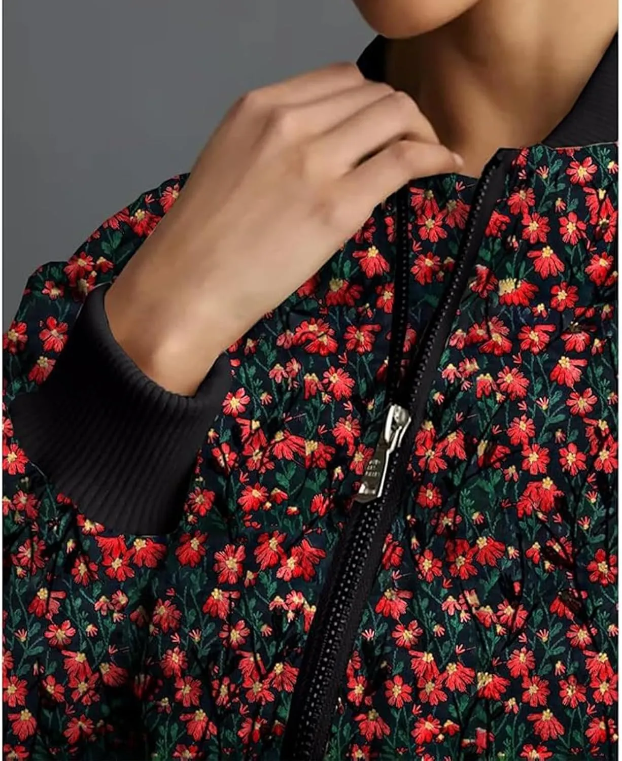 Women's Embroidered Daisy Cropped Bomber Jacket Zip Up Crop Floral Print Padded Coat Winter Warm Puffer Jacket